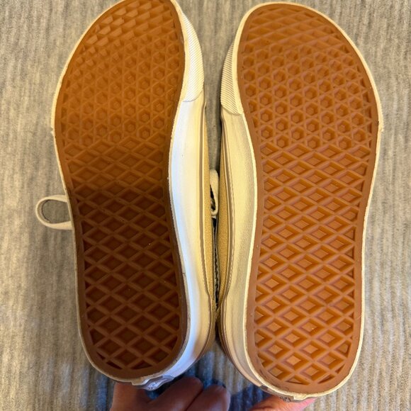 Womens Vans size 7 Old Skool Shoes Khaki and Tan - Picture 7 of 9